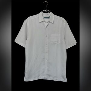 Men’s Cubavera White Short Sleeve Button Down - Size S